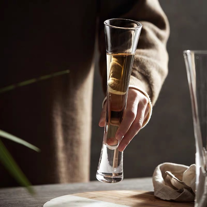Copas de champán sin mango, co - Wine Beer Bar reseña y precio