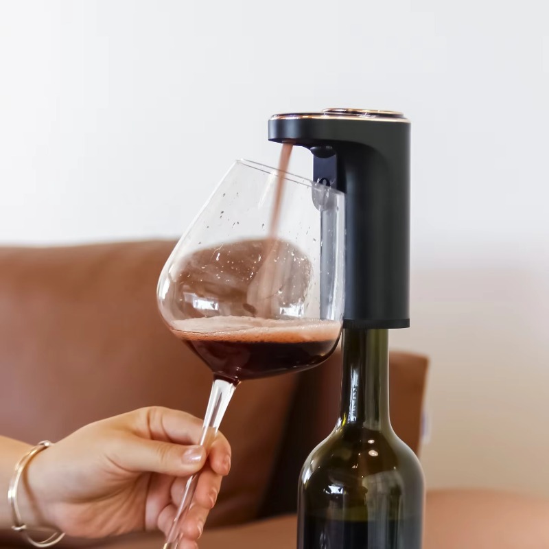 Vino eléctrico recargable Baij - Wine Aerator Pour reseña y precio